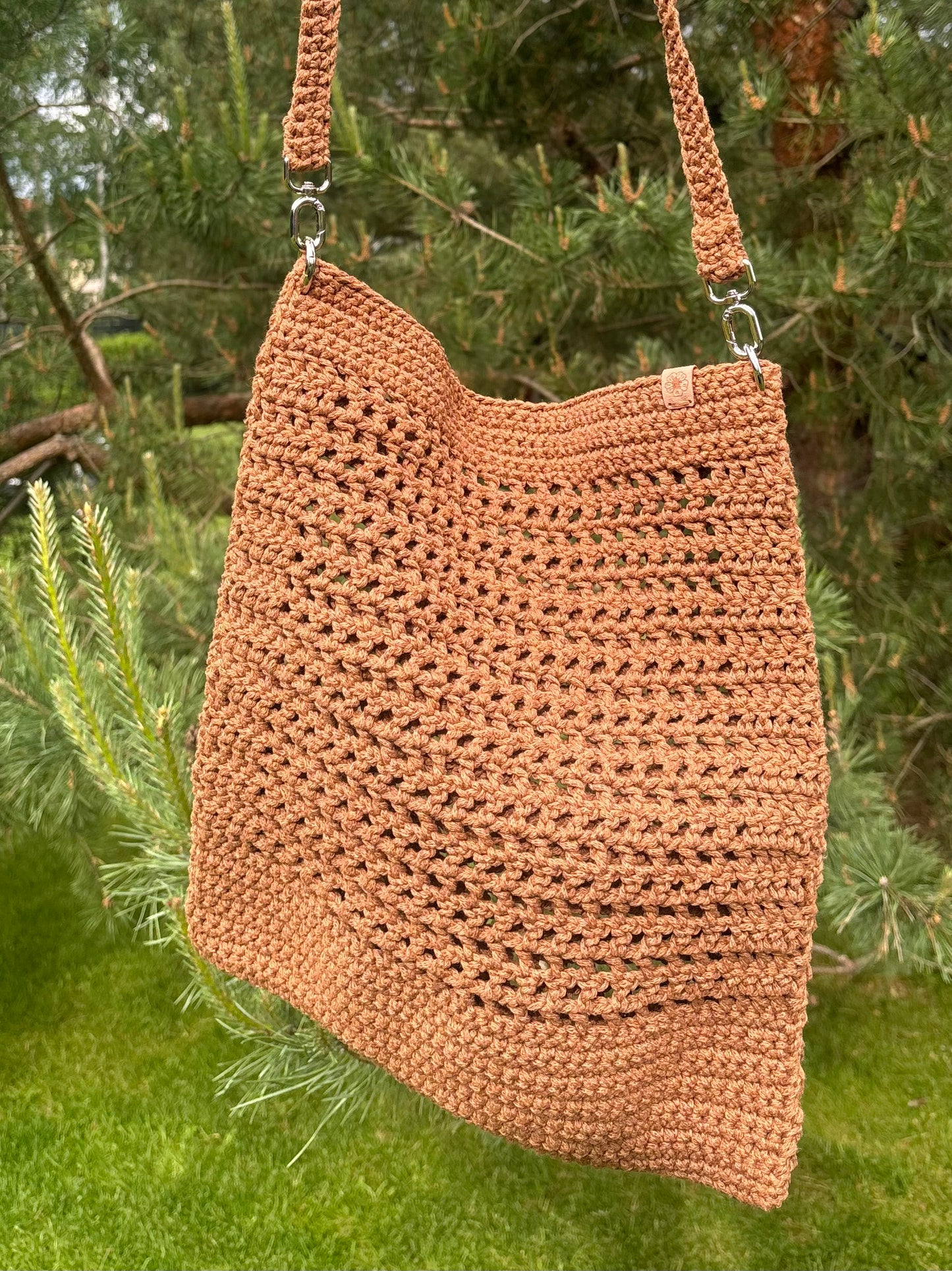 Nerta rankinė „kakava“