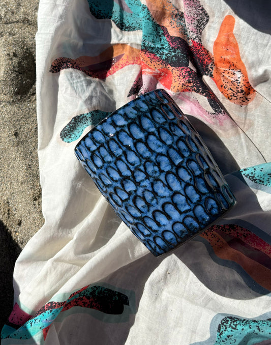 Keraminis puodelis „Banga”